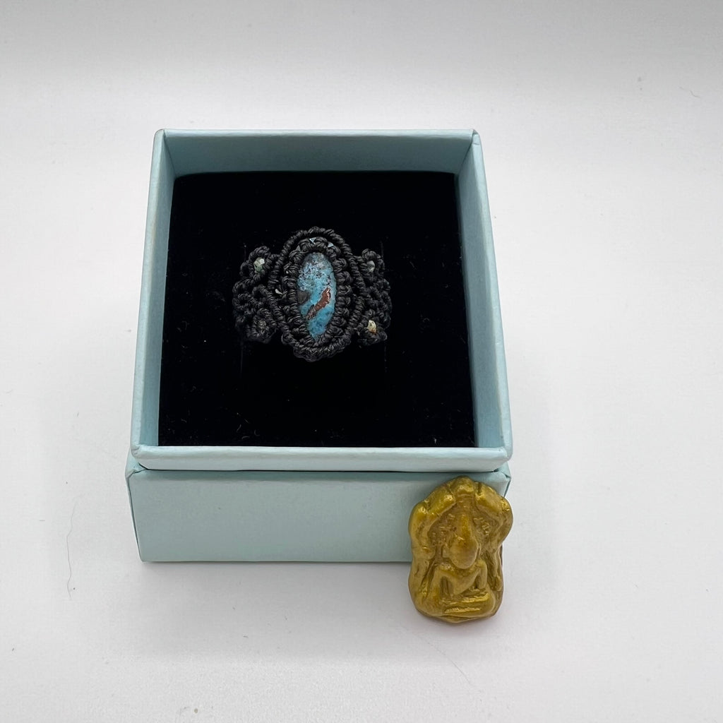 Anillo Turquesa Micro-Macramé