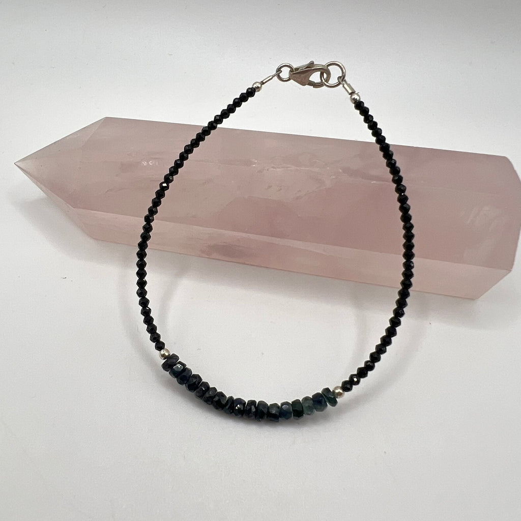 Pulsera Zafiro Azul y Espinela Negra