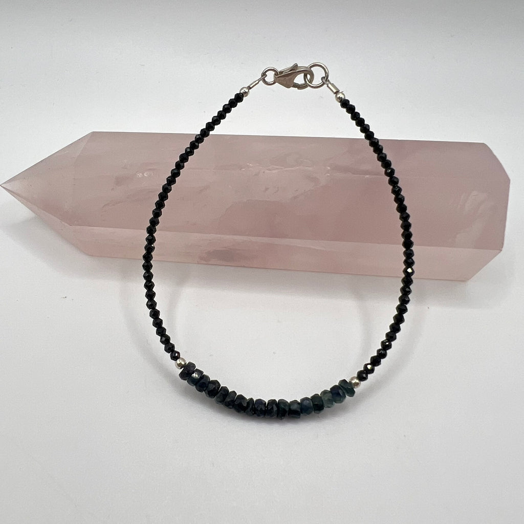 Pulsera Zafiro Azul y Espinela Negra