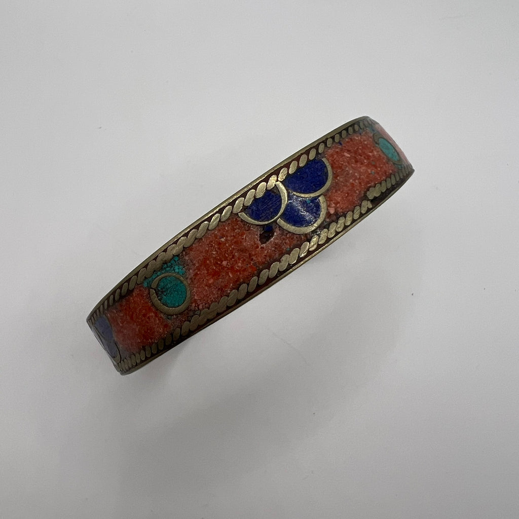 Pulsera Rígida Original de Nepal · Latón, Coral, Lapislázuli & Turquesa