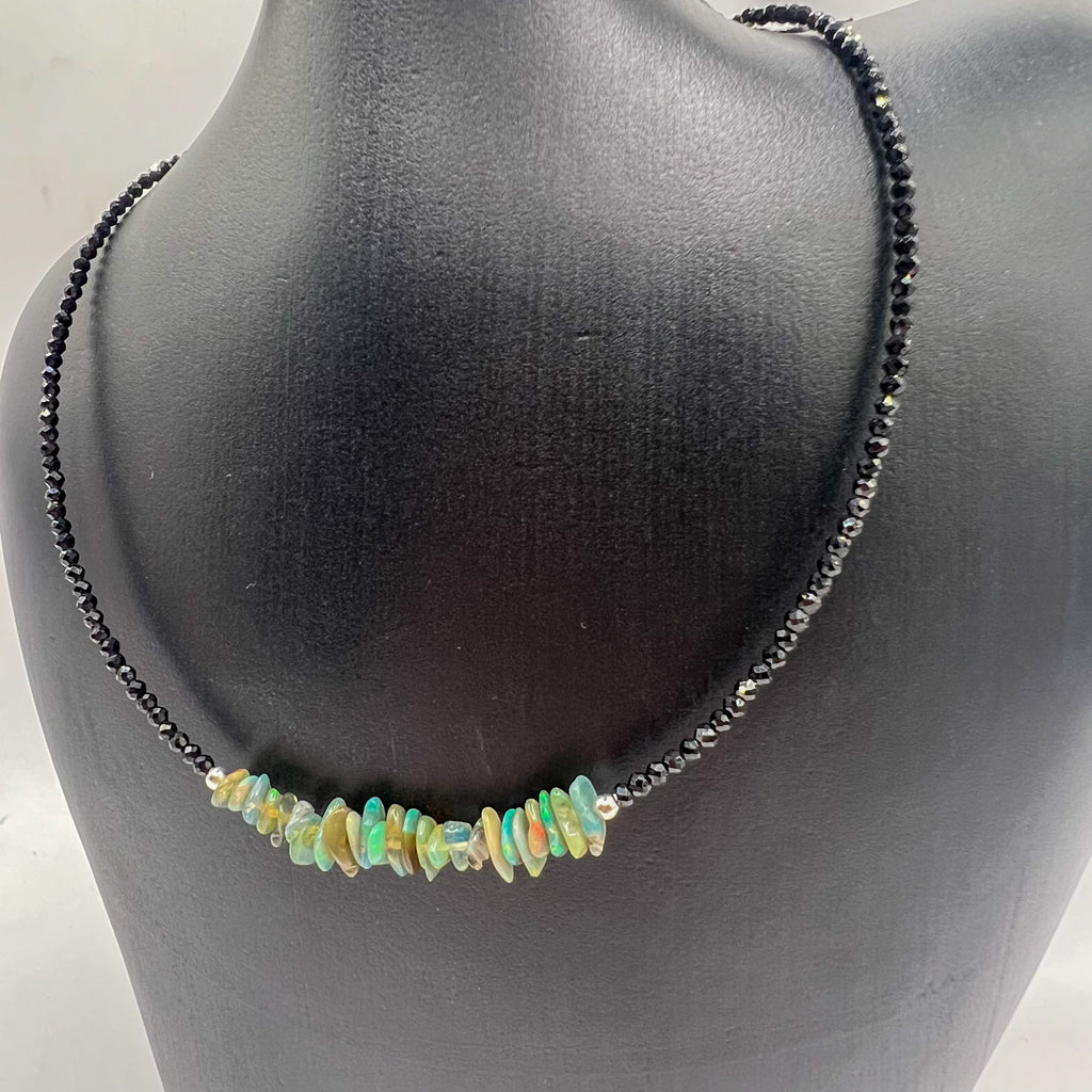 Conjunto Ópalo Australiano y Espinela