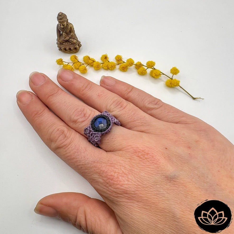 Anillo Labradorita Micro-Macramé