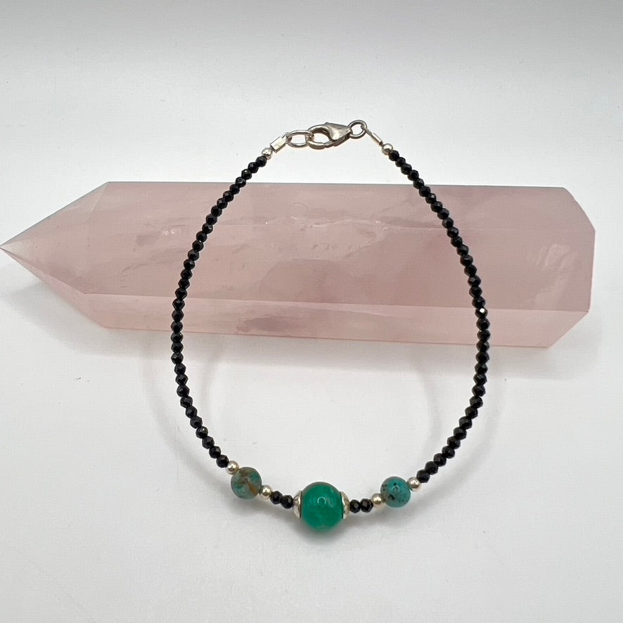 Pulsera Amazonita y Espinela Negra