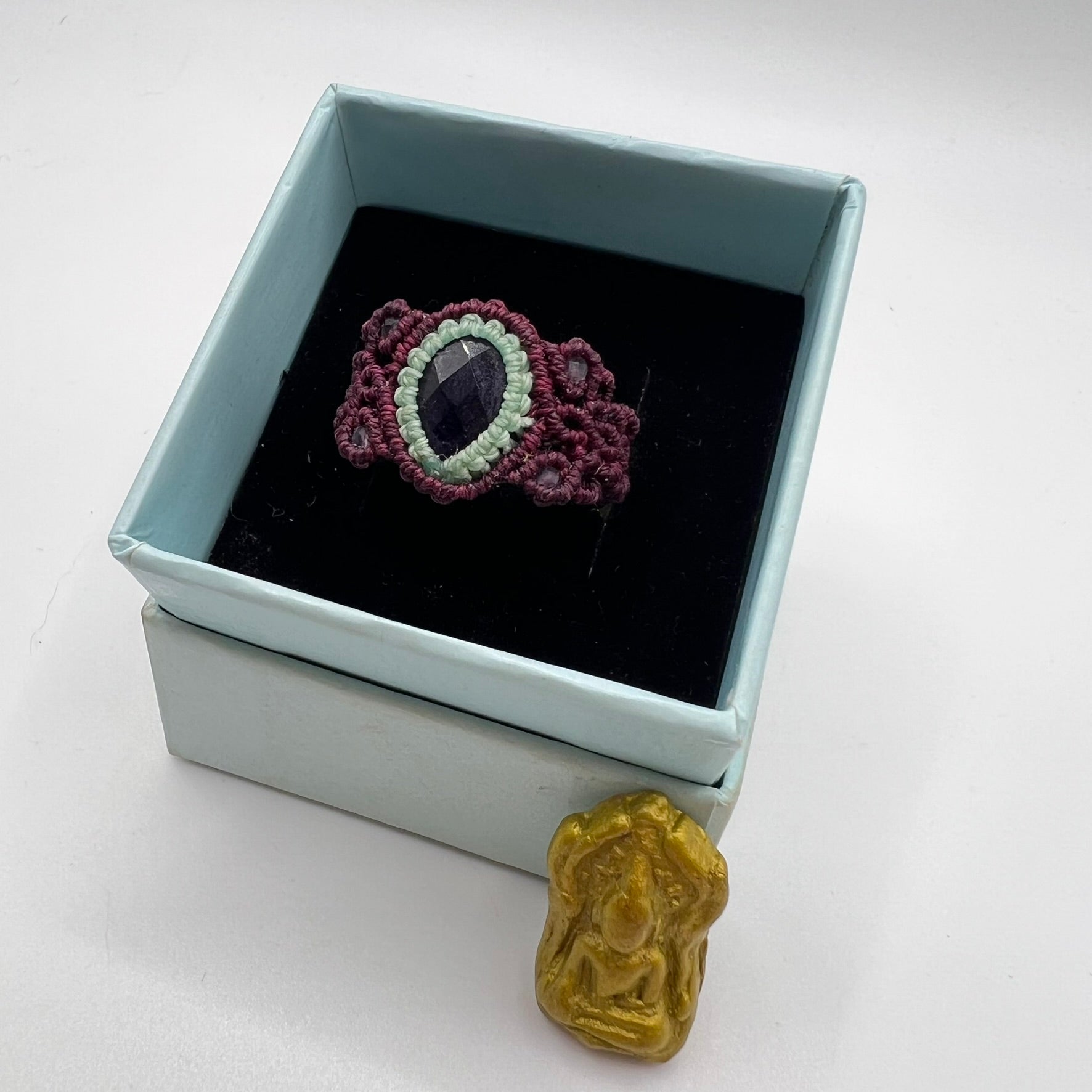 Anillo Amatista Micro-Macramé