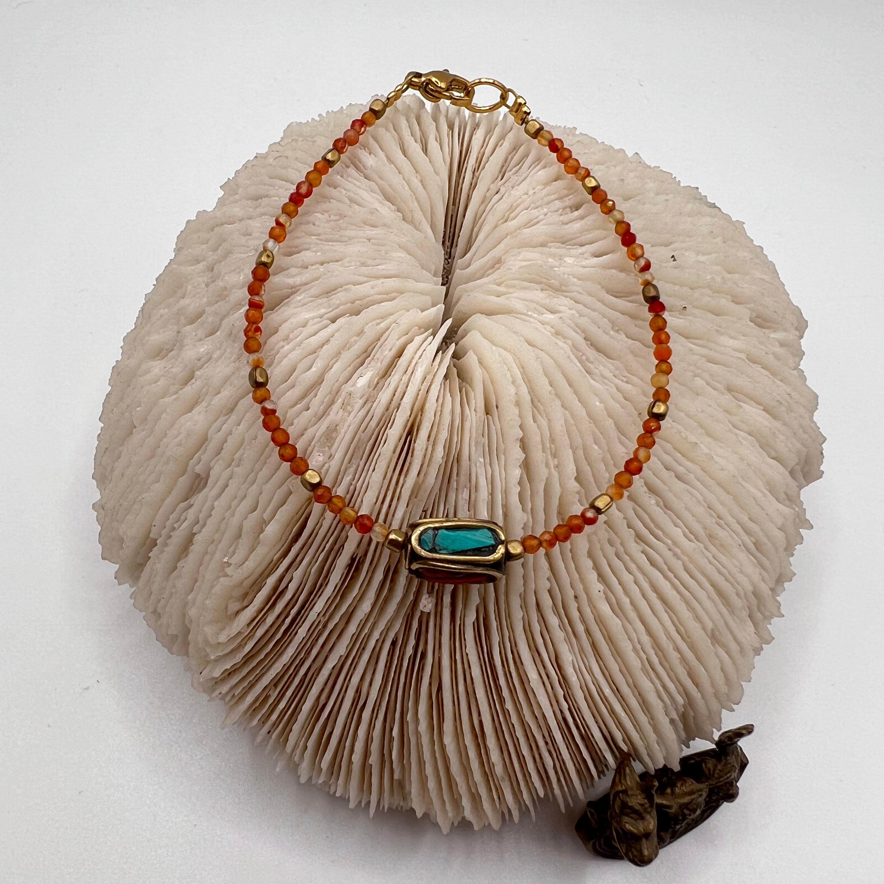 Pulsera Tibetana y Ágata Cornalina