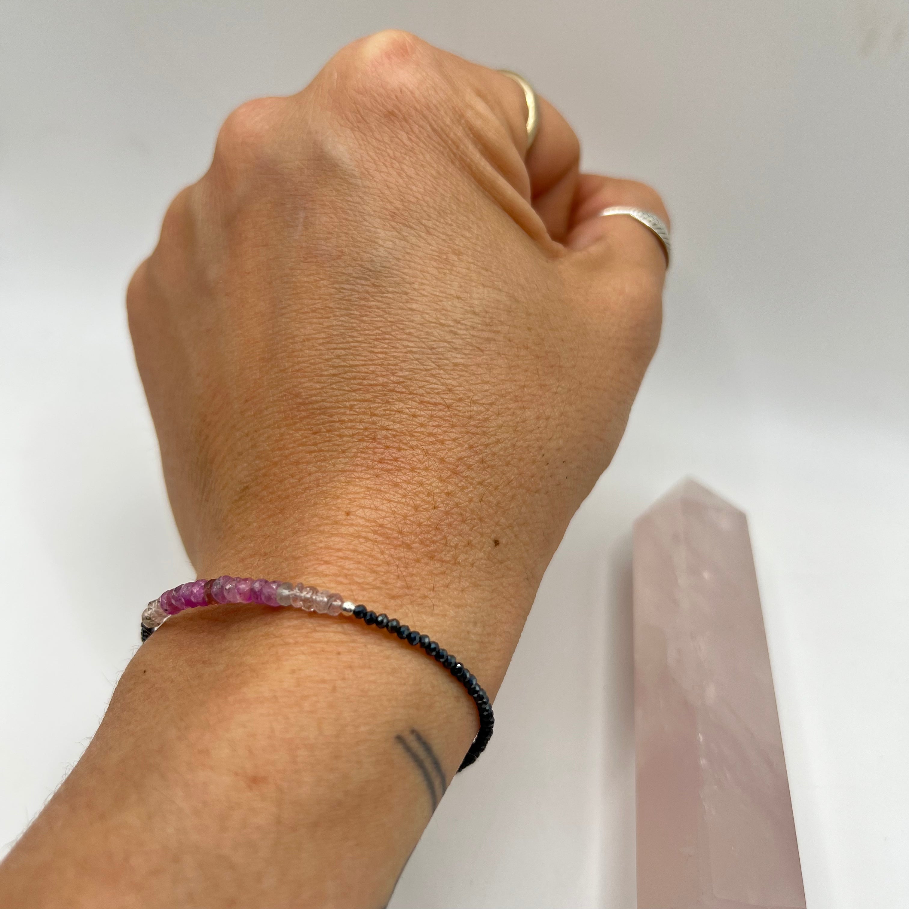 Pulsera Zafiro Rosa y Espinela Negra