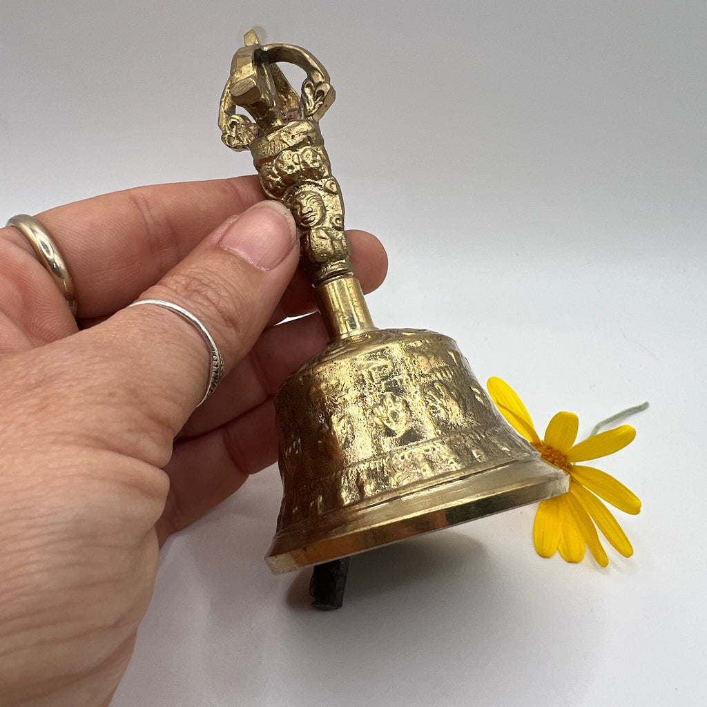 Campana tibetana Ritual Vajra pequeña