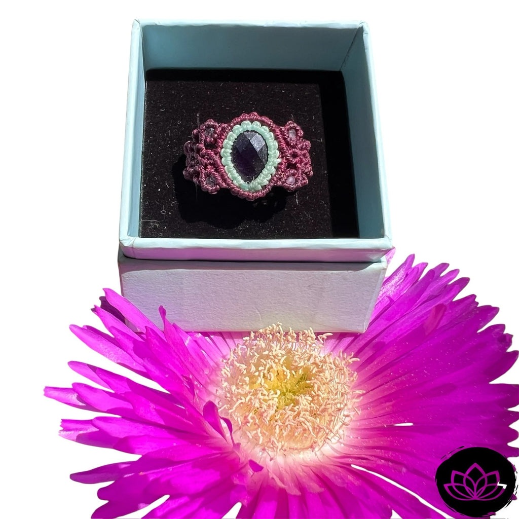 Anillo Amatista Micro-Macramé