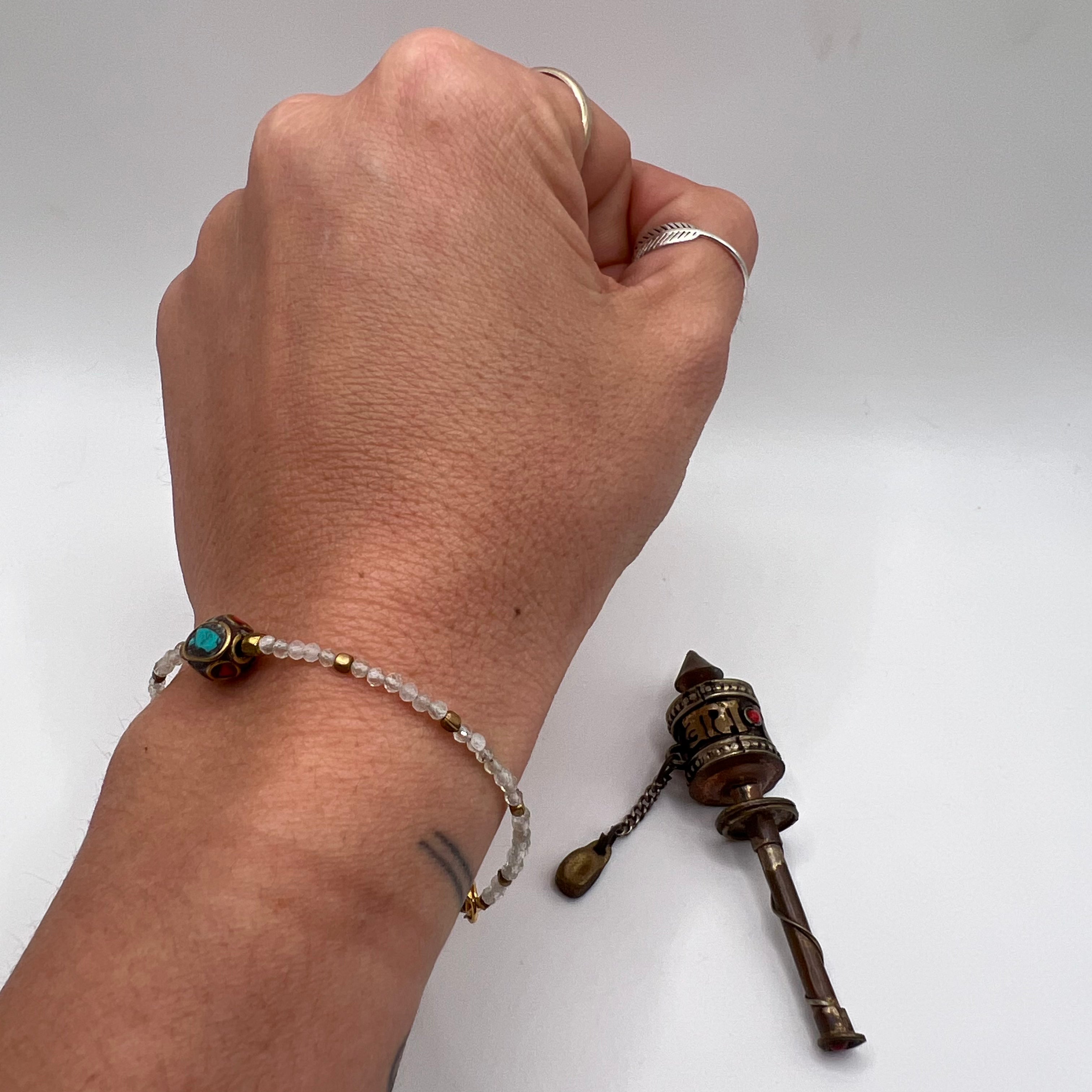 Pulsera Tibetana y Prehnita