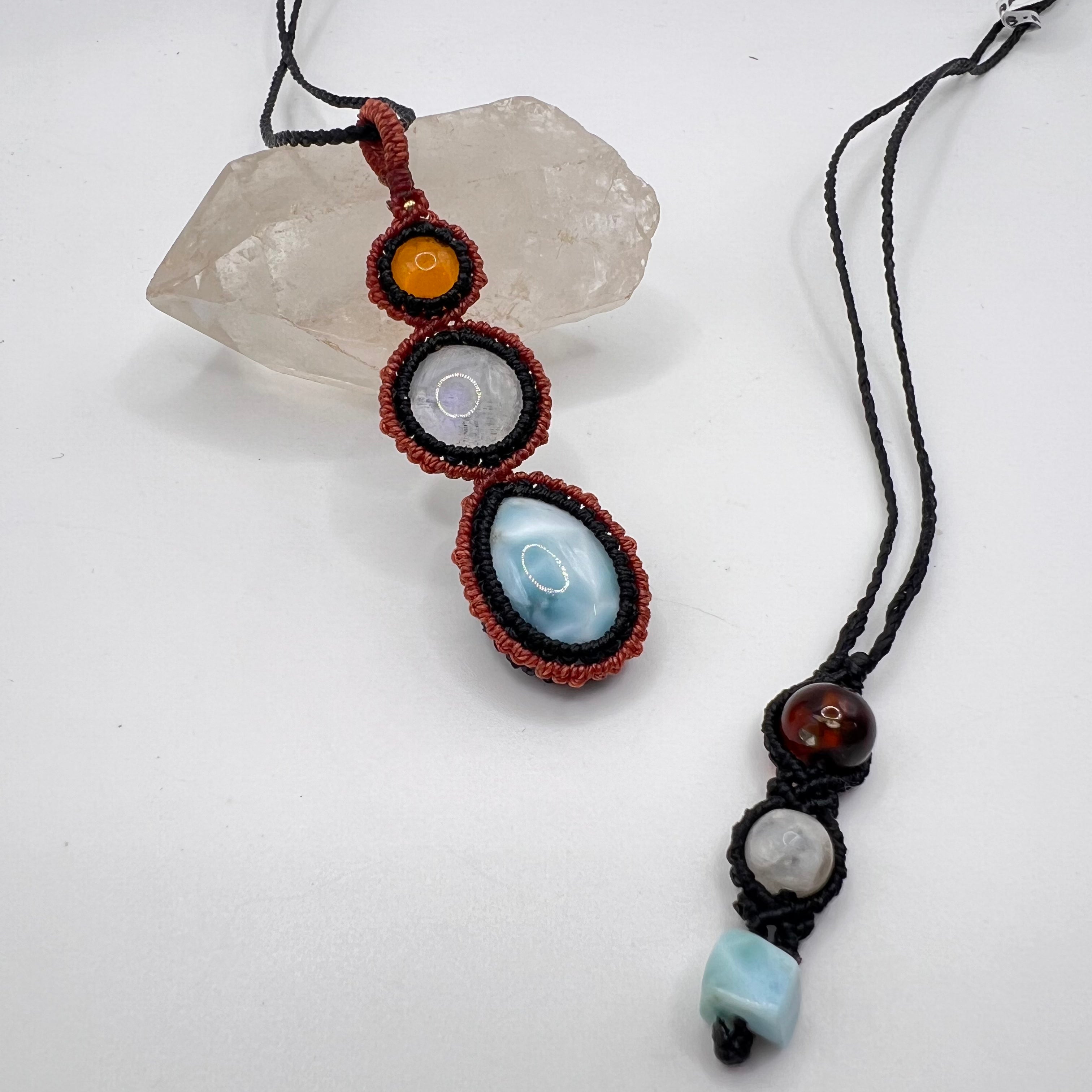 Elysium Deux – Larimar, Piedra Luna y Ámbar
