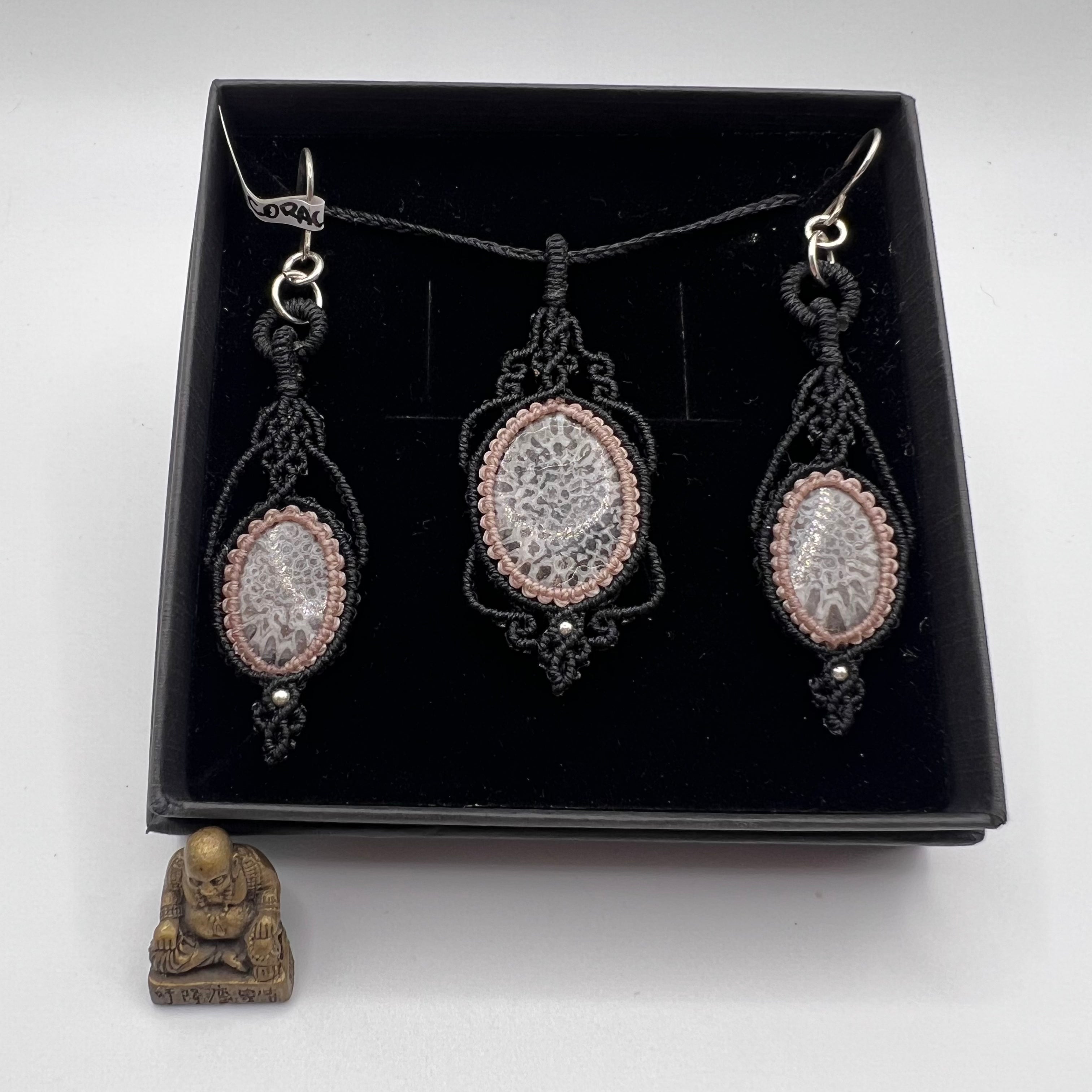Luz de Tara Coral – Conjunto Coral